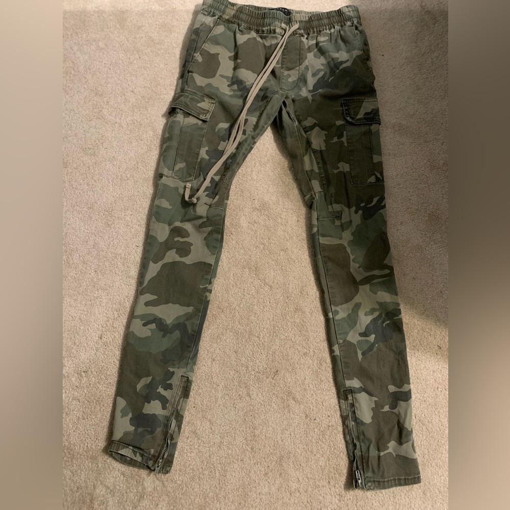 Mens camo cargo pants